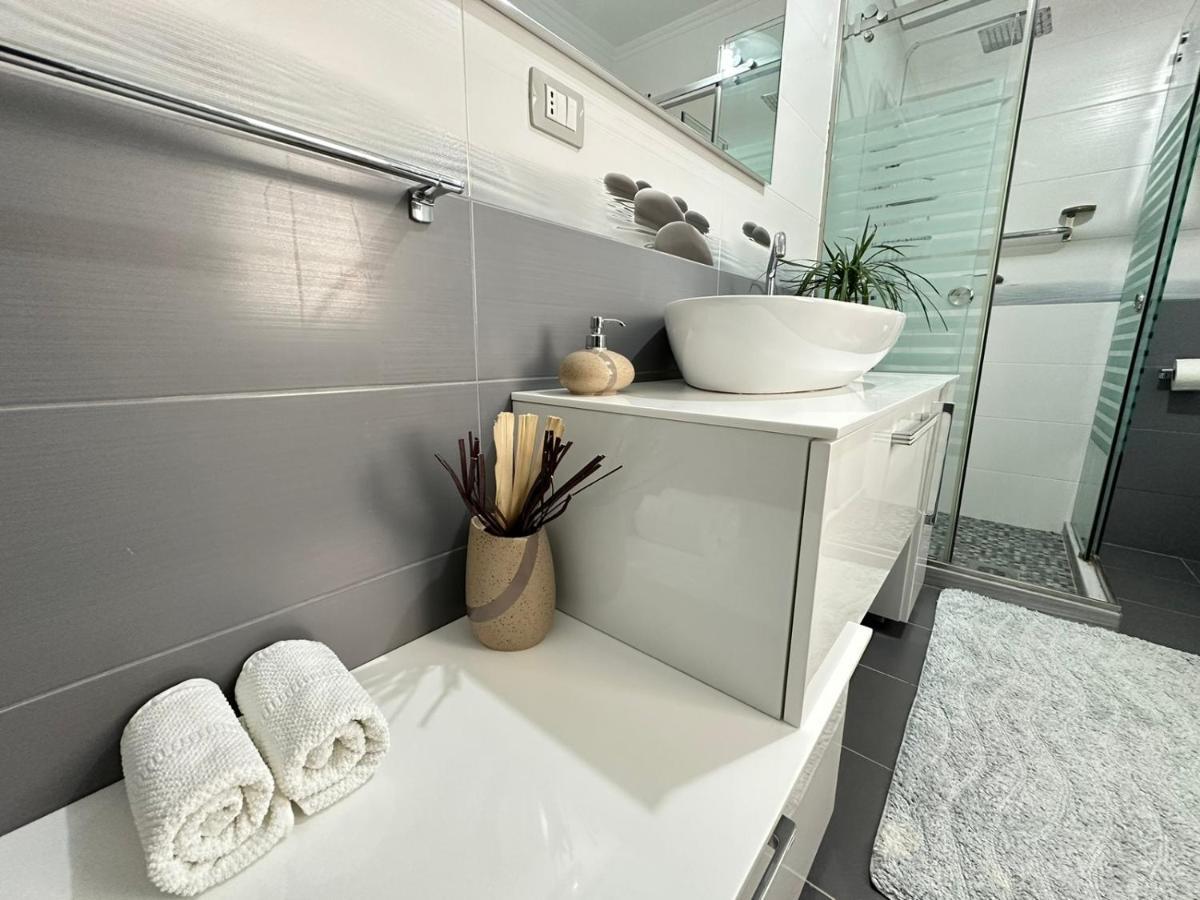 Home Aquamarine & Residence Vlorë Εξωτερικό φωτογραφία