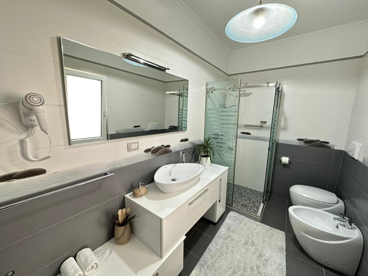Home Aquamarine & Residence Vlorë Εξωτερικό φωτογραφία