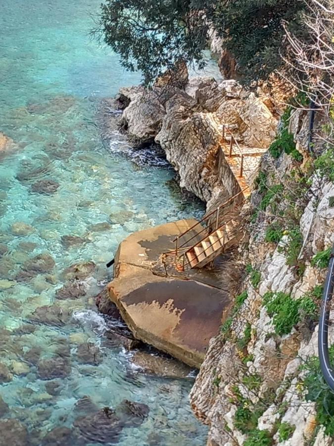 Home Aquamarine & Residence Vlorë Εξωτερικό φωτογραφία